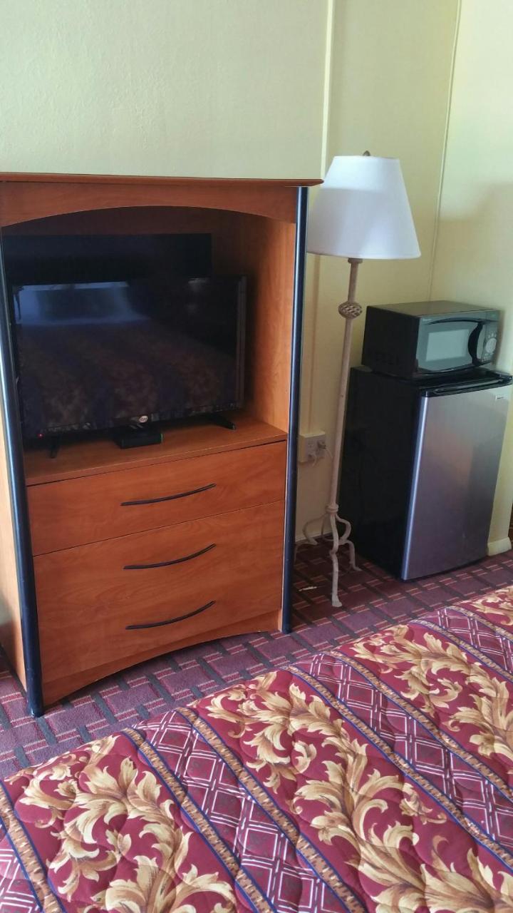 Palms Inn Дейния Бийч Екстериор снимка